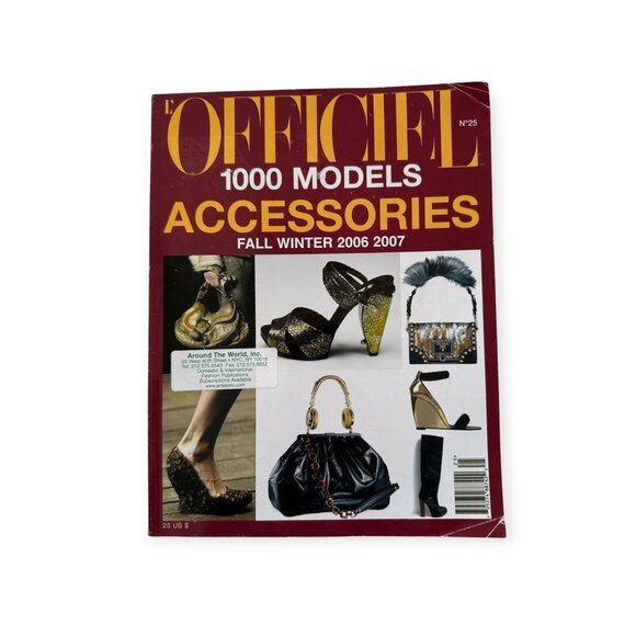 L’Officiel 1000 Models Accessories No.25 Fall/Winter 2006-2007 Magazine - Picture 1 of 8